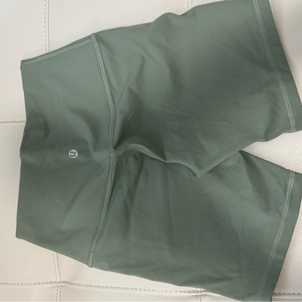 Palm Court Lululemon Align Short 6”